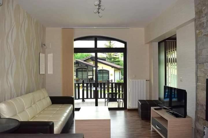 Тодорини Кукли Hotel Spanchevtsi Exterior photo